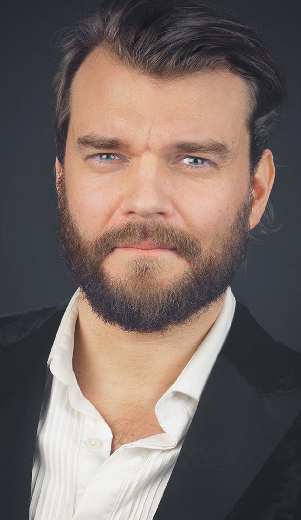 Pilou Asbaek