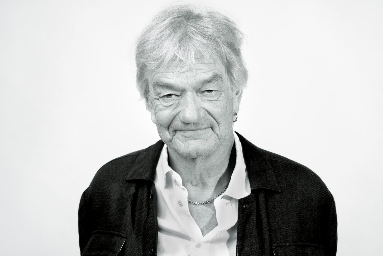 Portræt af Lars Lilholt fotograferet af portrætfotograf Christian Krog